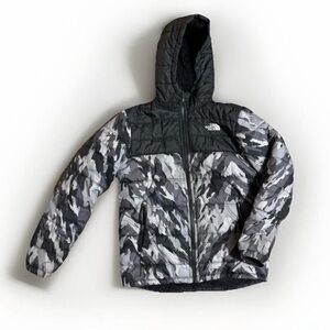 The North Face Kids Puffer Jacket - Black and Gray Camouflage